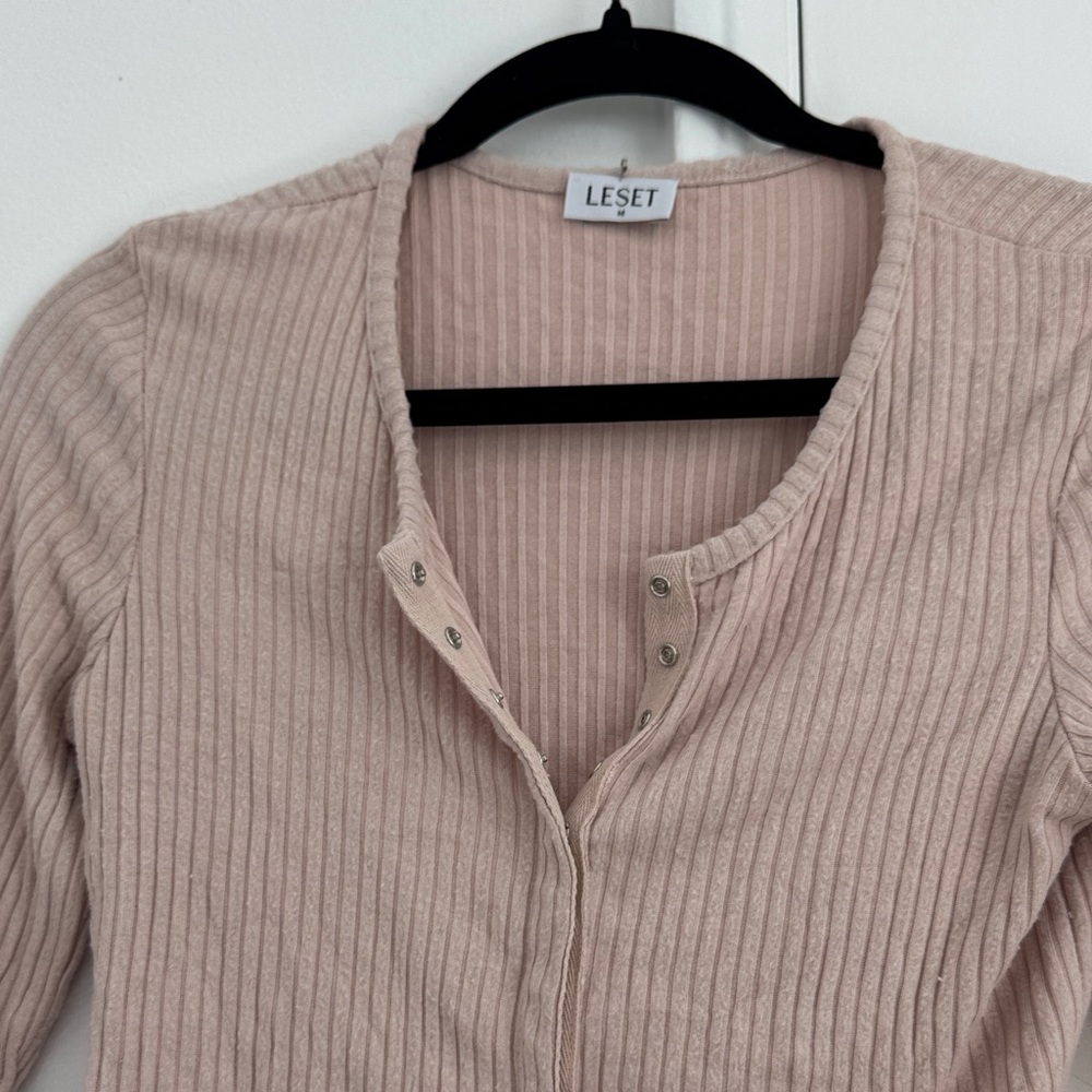 LESET Ribbed Long Sleeve Top - Soft Pink - Picture 4 of 5